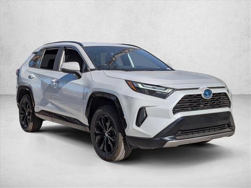 2023 Toyota RAV4 Hybrid SE