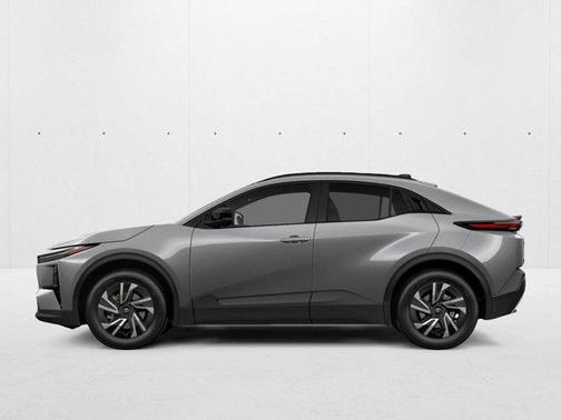Overcast 2026 Toyota C-HR SE