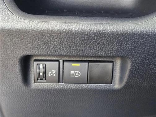 Magnetic Gray Metallic 2022 Toyota RAV4 LE