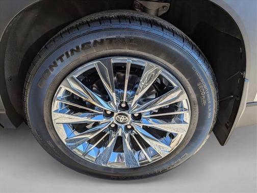2025 Toyota Grand Highlander Platinum