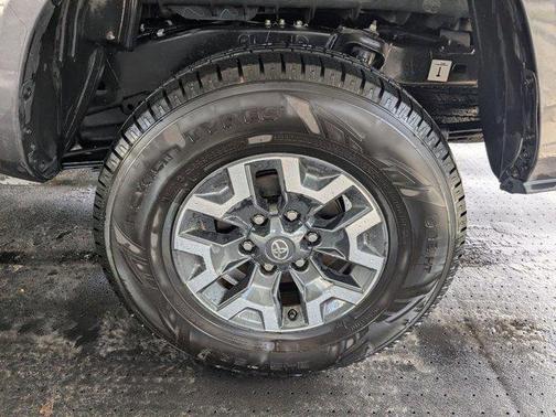 2022 Toyota Tacoma SR