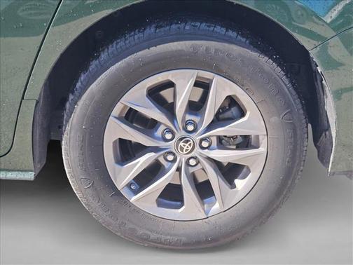 2022 Toyota Sienna XLE