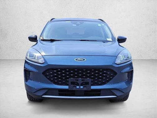 Blue Metallic 2020 Ford Escape SE