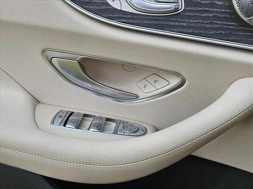 Obsidian Black Metallic 2021 Mercedes-Benz E-Class 4MATIC