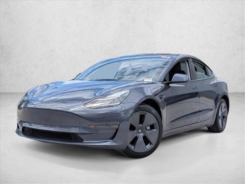 Gray 2022 Tesla Model 3 Long Range
