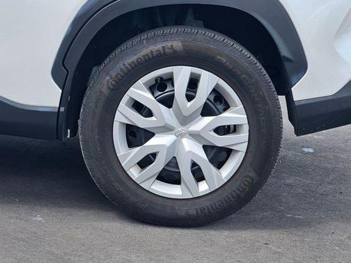 Wind Chill Pearl 2024 Toyota Corolla Cross L