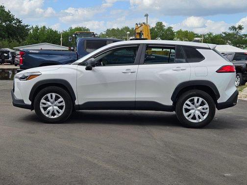 Wind Chill Pearl 2024 Toyota Corolla Cross L