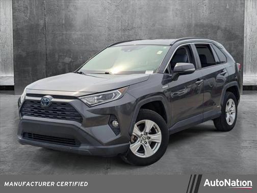 2020 Toyota RAV4 Hybrid XLE