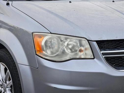 Billet Silver Metallic Clearcoat 2013 Dodge Grand Caravan SXT