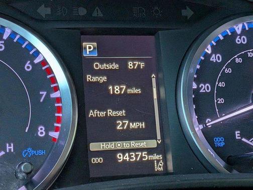 Celestial Silver Metallic 2019 Toyota Highlander LE I4
