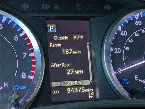 Celestial Silver Metallic 2019 Toyota Highlander LE I4