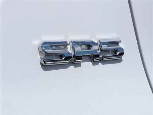 Ice Cap 2025 Toyota Tacoma SR5
