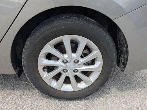 2022 Hyundai Accent SEL