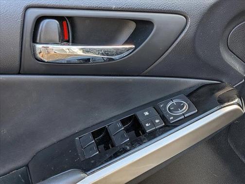 2016 Lexus IS 200t Base