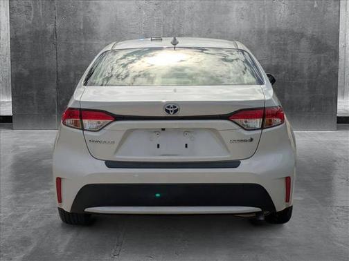 2021 Toyota Corolla Hybrid SE