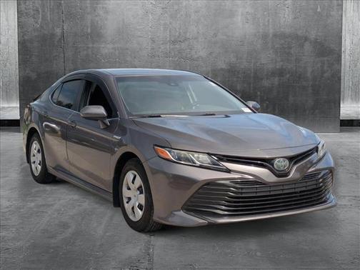 2018 Toyota Camry Hybrid LE