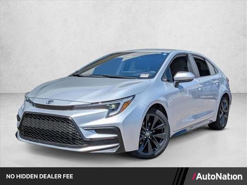 Classic Silver Metallic 2024 Toyota Corolla SE