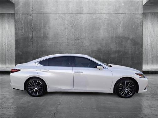 2023 Lexus ES 350 Base