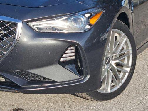 2021 Genesis G70 2.0T RWD