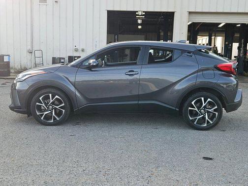2021 Toyota C-HR XLE