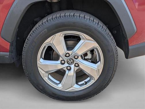 2020 Toyota RAV4 Hybrid SE