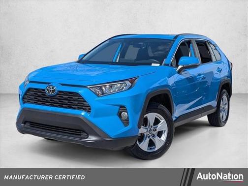 2020 Toyota RAV4 XLE