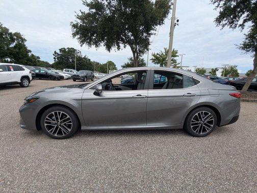 2025 Toyota Camry XLE