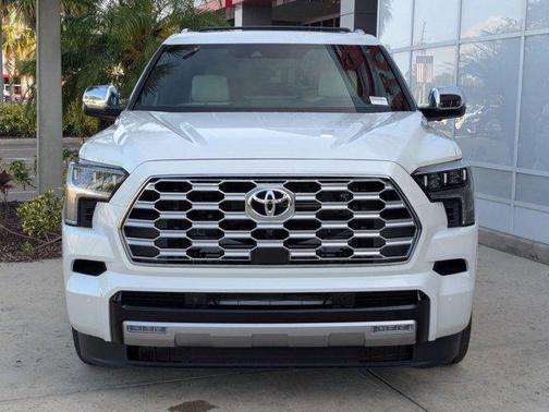 2025 Toyota Sequoia Base