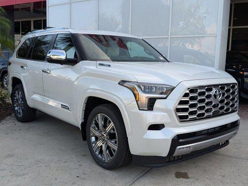 2025 Toyota Sequoia Base