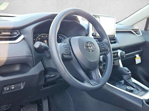 2025 Toyota RAV4 Hybrid LE