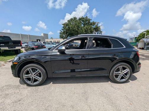 2018 Audi SQ5 3.0T Premium Plus