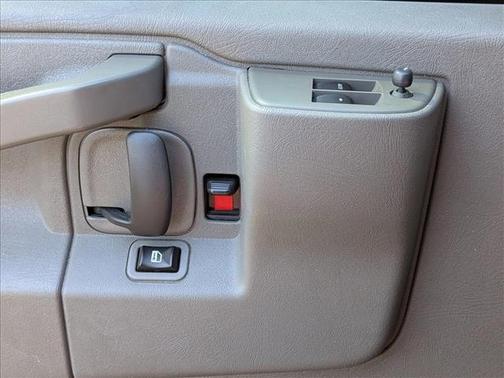 2019 Chevrolet Express 3500 LT