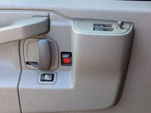 2019 Chevrolet Express 3500 LT