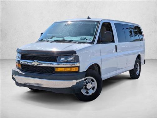 2019 Chevrolet Express 3500 LT