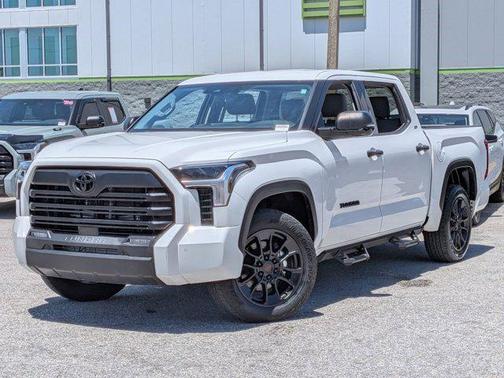 Ice Cap 2023 Toyota Tundra SR5