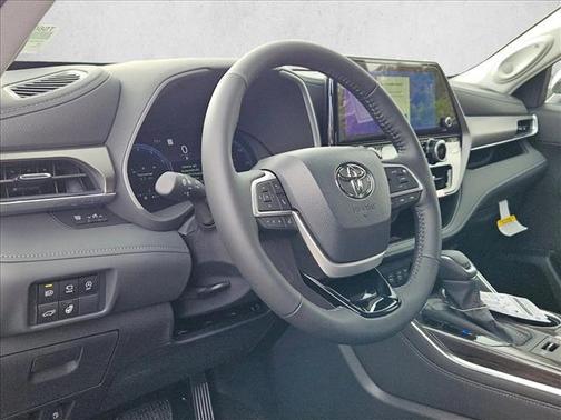 2026 Toyota Highlander Limited