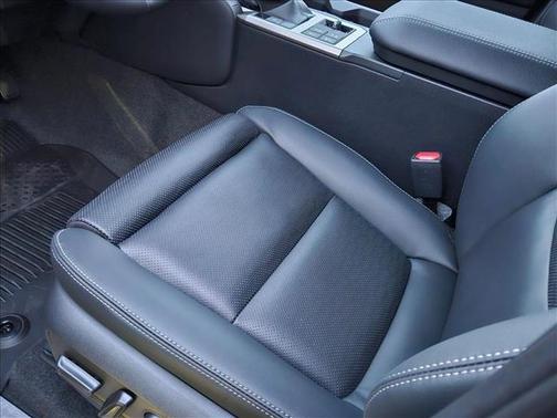 Trail Dust/Gray Scape Roof 2026 Toyota Land Cruiser Base