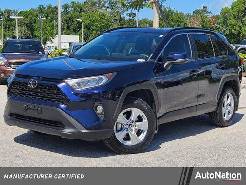 2020 Toyota RAV4 XLE