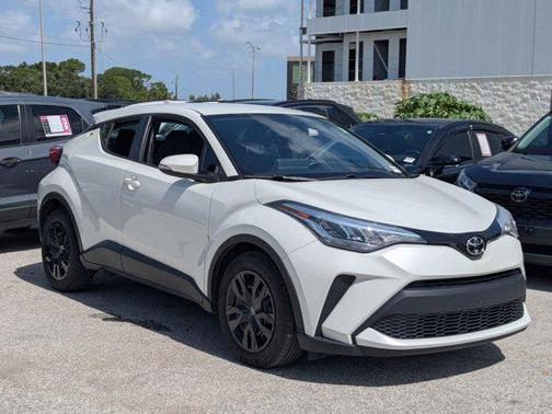 2021 Toyota C-HR LE