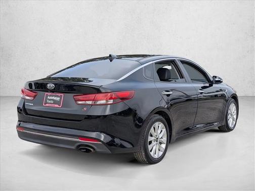 2018 Kia Optima S