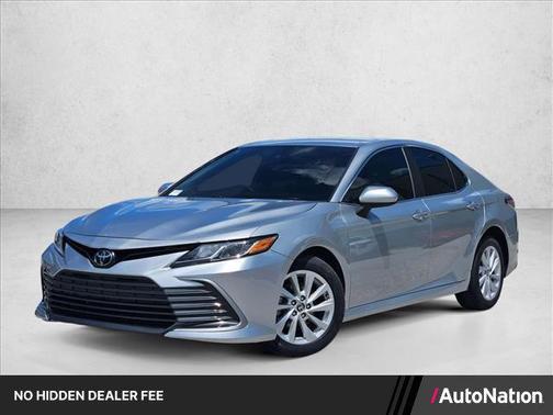Celestial Silver Metallic 2022 Toyota Camry LE