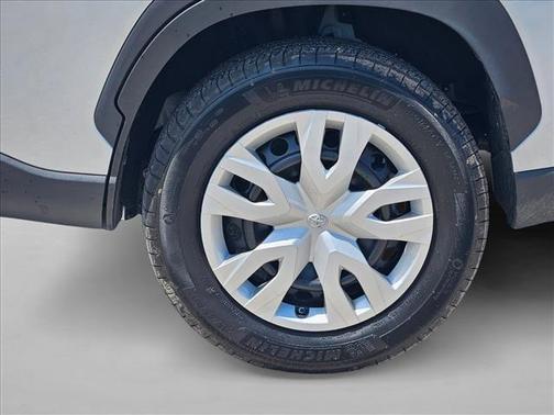 Sonic Silver 2024 Toyota Corolla Cross L