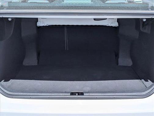 Super White 2018 Toyota Camry LE