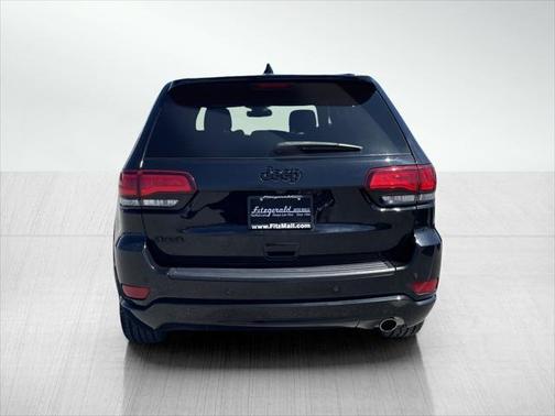 2022 Jeep Grand Cherokee Laredo