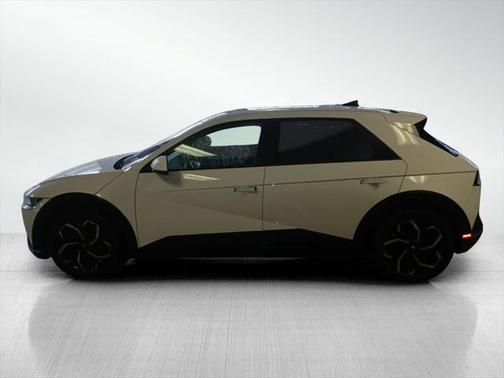 2022 Hyundai IONIQ 5 SEL