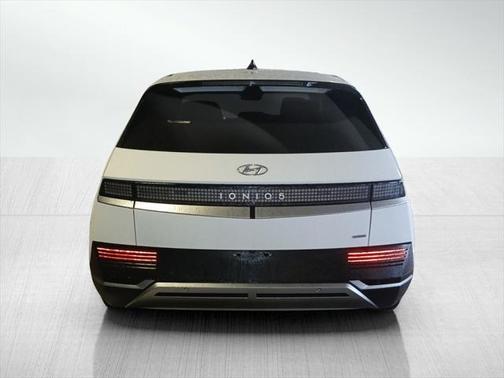 2022 Hyundai IONIQ 5 SEL