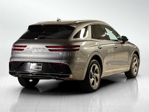 2026 Genesis GV70 2.5T