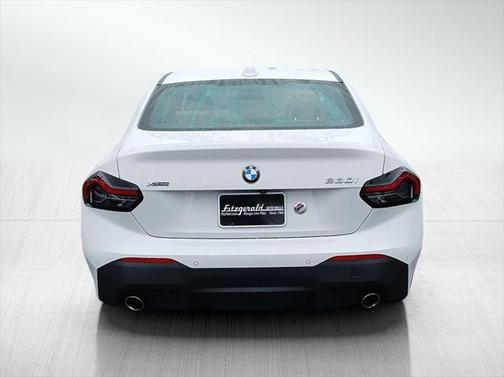 2023 BMW 230 i xDrive