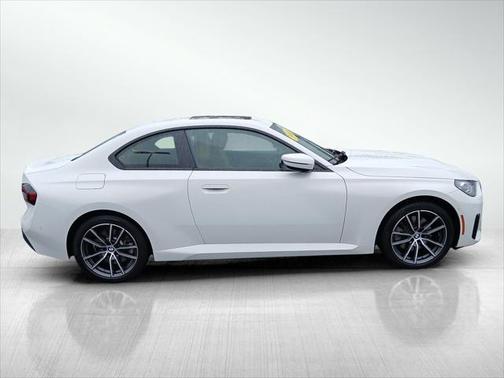 2023 BMW 230 i xDrive