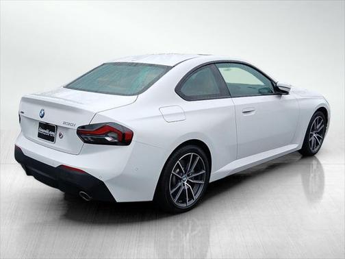 2023 BMW 230 i xDrive